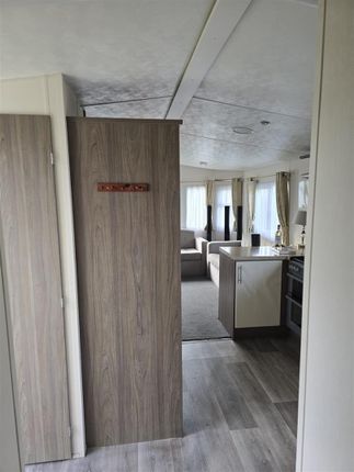 Caravan S13, Ocean Edge Caravan Park, Moneyclose Lane, Heysham photo 3