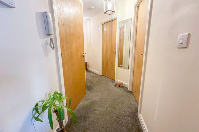 Flat for sale in Quarry Hill, Wilnecote, Tamworth, Staffordshire
