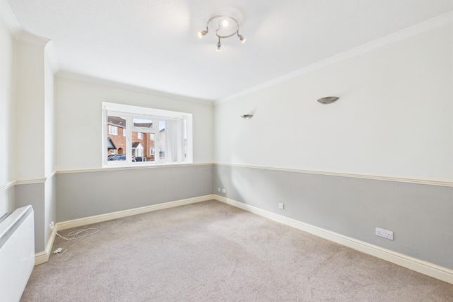 Flat 3 Eastboro Court, Garrett Street, Nuneaton photo 3