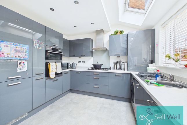 10, Falkirk Drive, Manchester photo 4