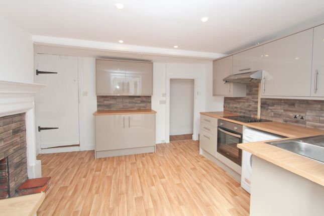 8, Sheep Street, Petersfield photo 2