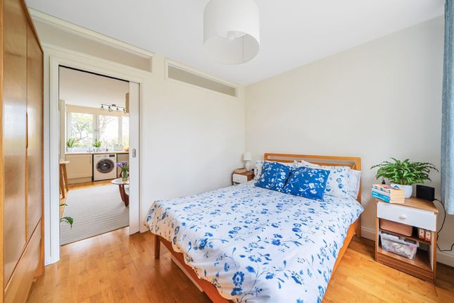 Flat 14, Greyfriars House,, Coleraine Road, London photo 2