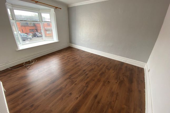 First floor flat, 6, Silver Street, Whitwick photo 5