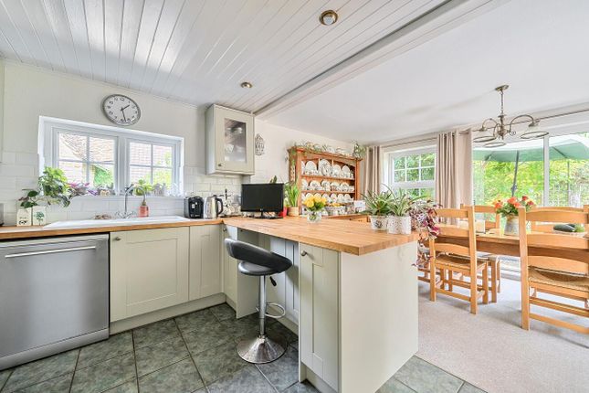 13, Velley Hill, Corsham photo 3