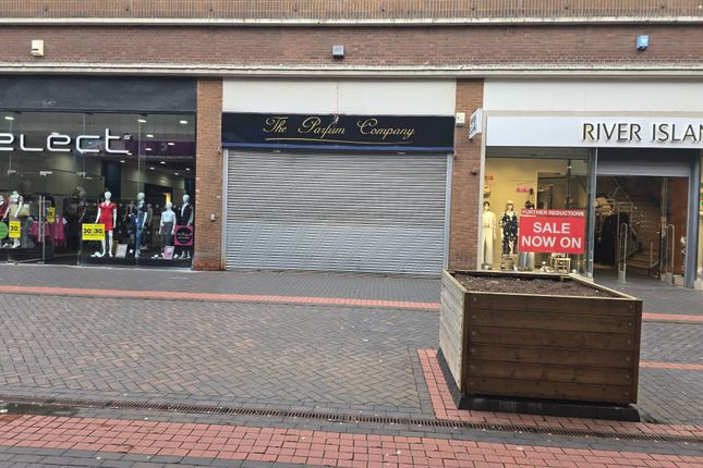 Retail premises to let in Linthorpe Road, Middlesbrough