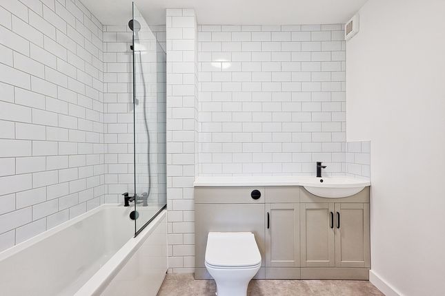 5 Springfield Court, Boston Avenue, Rayleigh photo 3