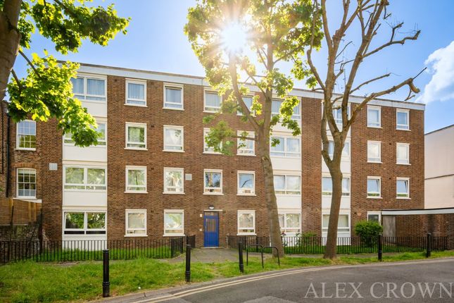 Studio house on Room 4, 27, Simmons House, Sussex Way, London, £950/mo