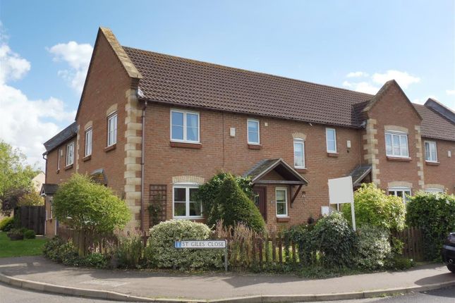 Thumbnail Property to rent in St Giles Close, Holme, Peterborough