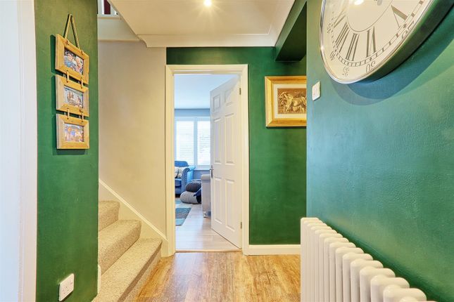 34, Gurton Road, Colchester photo 4