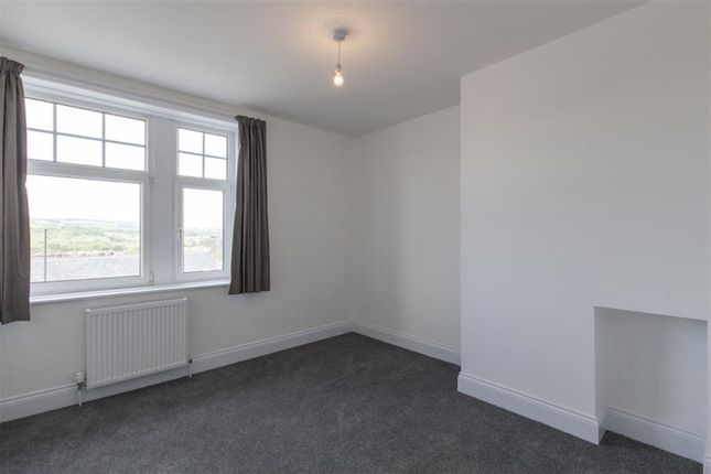 Cowpasture Road, Ilkley photo 5