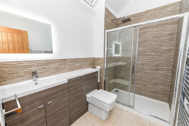 Erdogan House, Elm Bank Drive, Nottingham photo 3