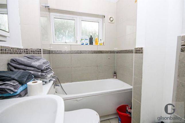 42, Regina Road, Norwich photo 4
