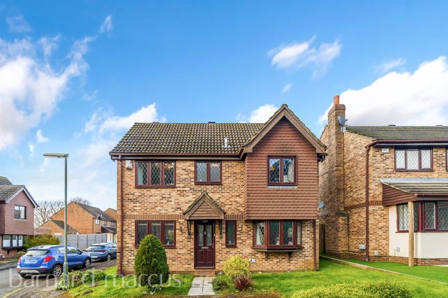 Detached house for sale in The Rise, Tadworth