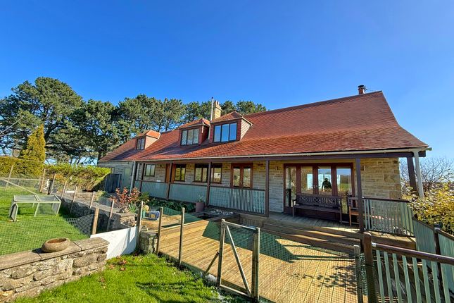 3-bed house on The Paddock, Hood Lane, Scarborough, £750,000