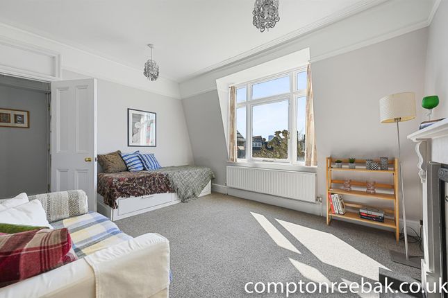 Flat for sale in Southwold Mansions, Maida Vale