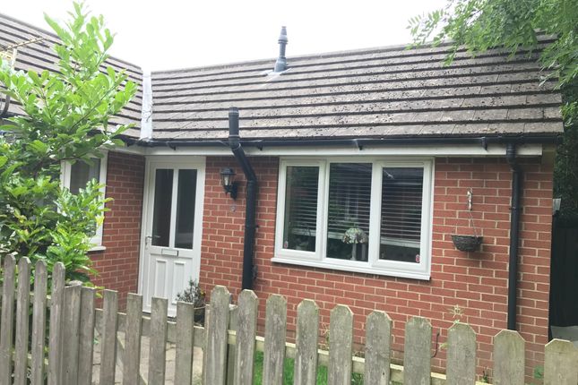 Thumbnail Bungalow to rent in Welbeck Court, Hull