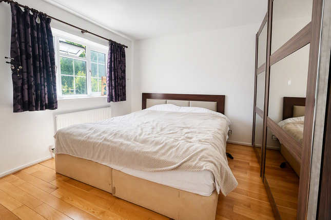 14, Woodford Green photo 5