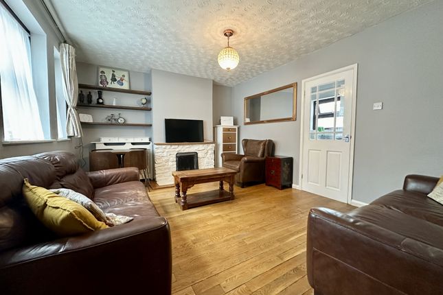 24, Dacre Avenue, South Ockendon photo 2
