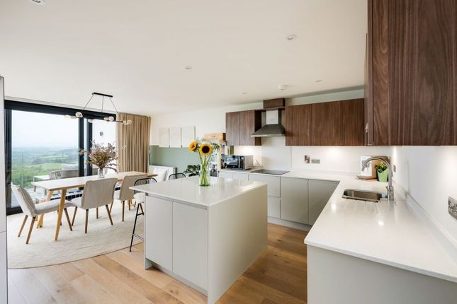 Thumbnail Detached house for sale in Kittiwake House, Gloucester Road, Bristol