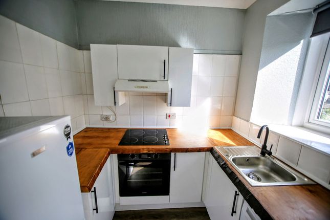 Sunnyside Road, Coatbridge, ML5 3DG photo 5