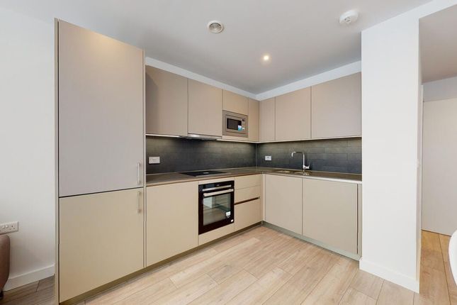 Thumbnail Flat to rent in 52, New Kent Road, London