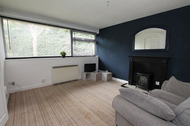 2, St. Marys Mount, Cottingham photo 5