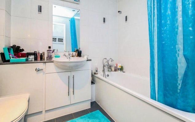Flat 7, Coopers Court, Caroline Street, Cardiff photo 4
