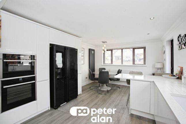 32, Cemaes Road, Newport photo 2
