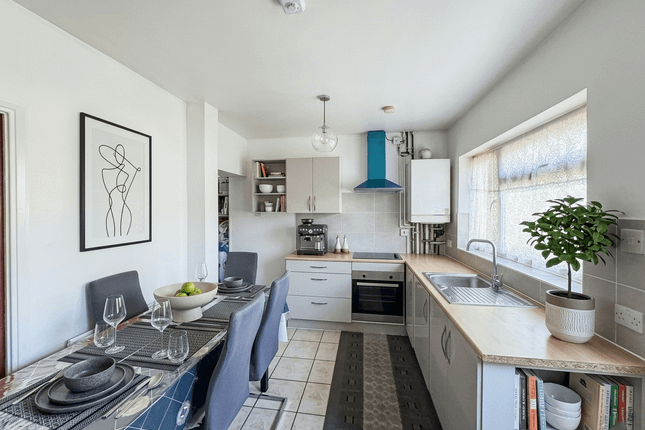75, Movers Lane, BARKING photo 2