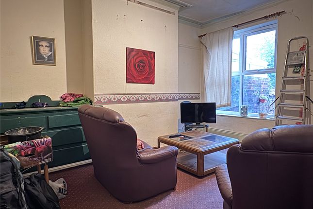 198, Abbey Hills Road, Greater Manchester photo 3