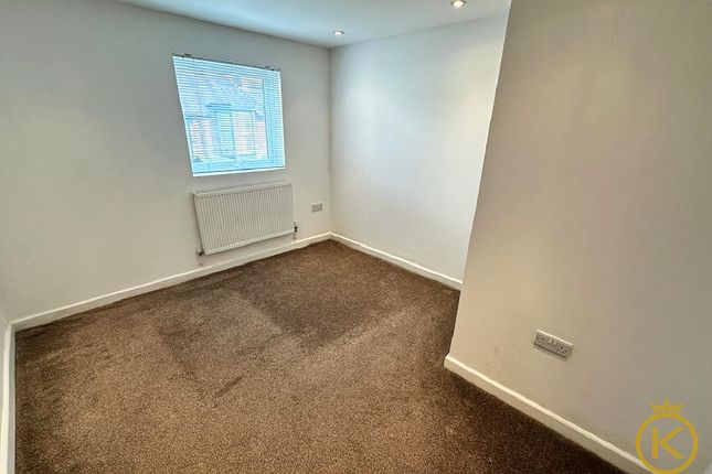 Terraced house to rent in London Road, Portsmouth