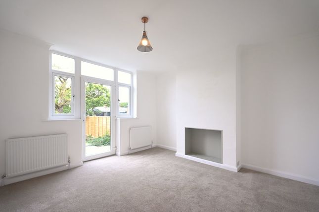 34, Whitcliffe Crescent, Ripon photo 4