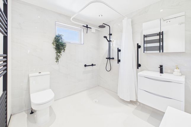 37 Saltburn Road, Nottingham photo 3