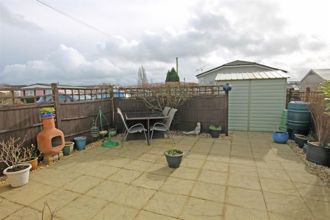 Mobile/park home for sale in Medina Park, Folly Lane, Whippingham, East Cowes