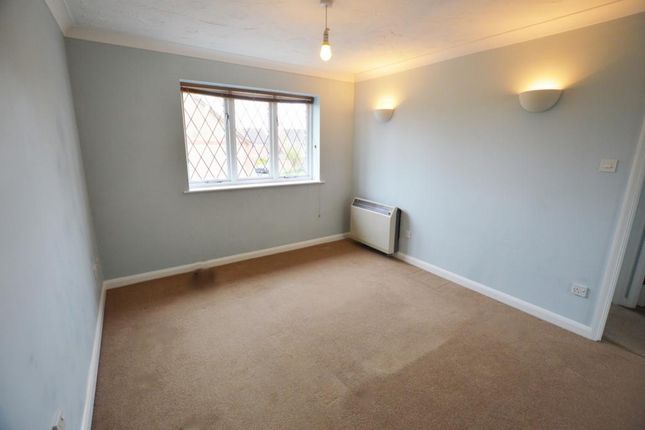 55, Sillswood, Olney photo 4