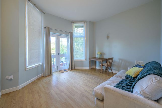 Flat 1, Westhill Lodge, Hagley Road, Stourbridge photo 2