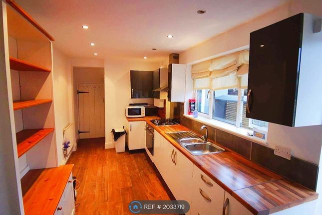 End terrace house to rent in New Station Road, Bristol