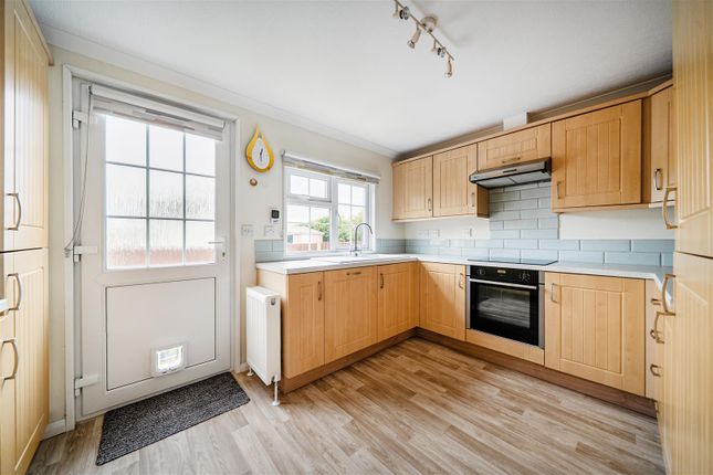 27 Shenley Park, Bletchenden Road, Ashford photo 3