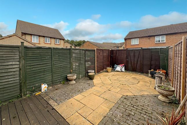 5, Wills Close, Arundel photo 2