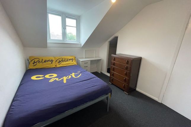 Flat to rent in Kings Parade, Ditchling Road, Brighton