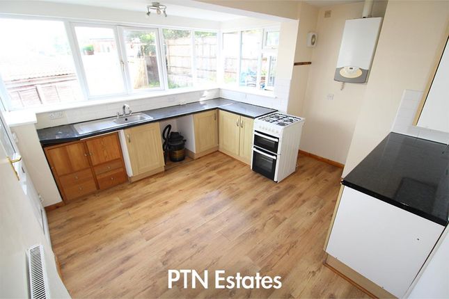 42, Hilderic Crescent, Dudley photo 5