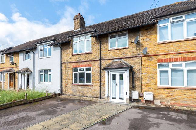 3 Lionel Gardens, London photo 2