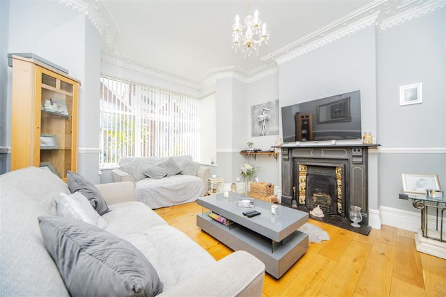 4, Charles Place, Barry photo 2