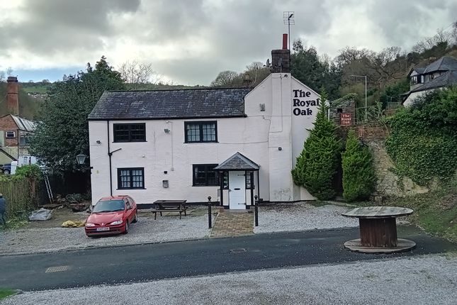 Pub/bar for sale in Greenfield Road, Holywell