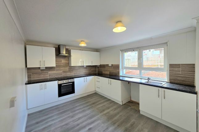 13a, Drumclair Place, North Lanarkshire photo 3