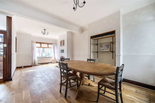 27, Knighton Park Road, London photo 4