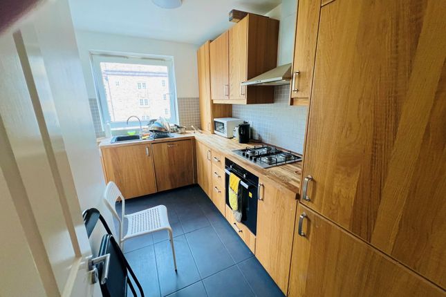 3 Bed Flat For Sale