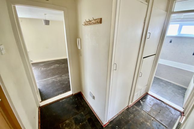 12, Westway, Peterlee photo 2
