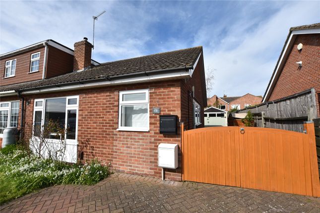 Thumbnail Bungalow to rent in Green Close, Didcot