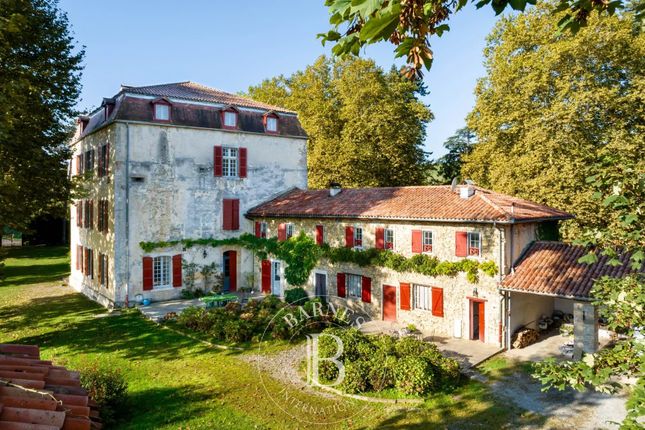 Ch&acirc;teau for sale in Saint-Palais, 64120, France